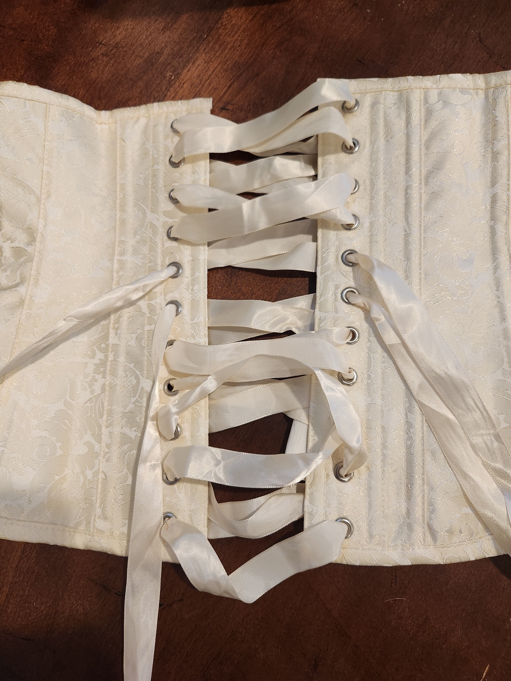 Ivory Satin Lace-Up Underbust Corset Top - Picture 4 of 9